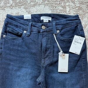 Good American dark blue skinny jeans